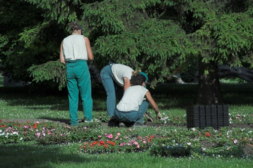 Cancellation and liability terms for gardening work